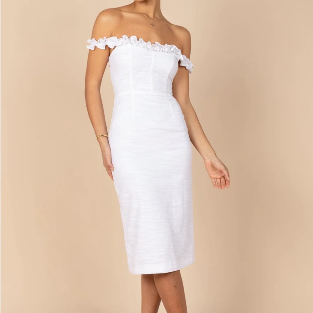 SOLD❤️‍🩹Petal & pup Flórez dress white bnwt size US 4